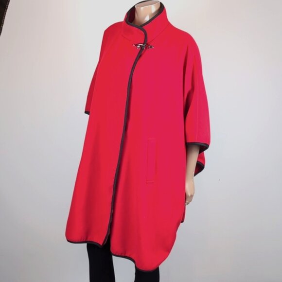 Vintage Laura Red Cape Black Trim Romantic Winter Poncho Coat Formal Christmas - Picture 5 of 15
